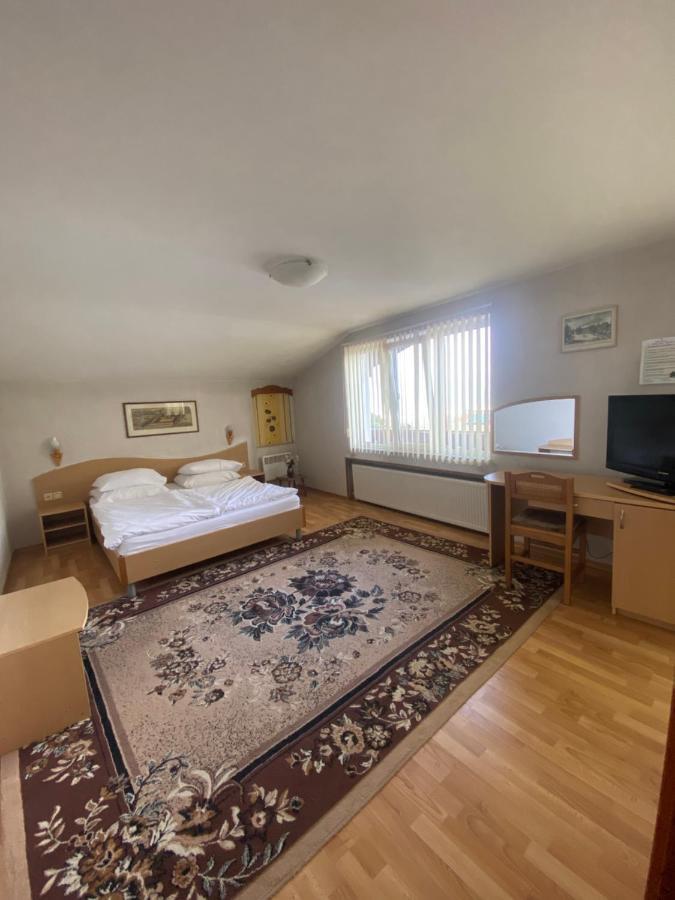 Family Hotel Zdravets Sofia Eksteriør bilde